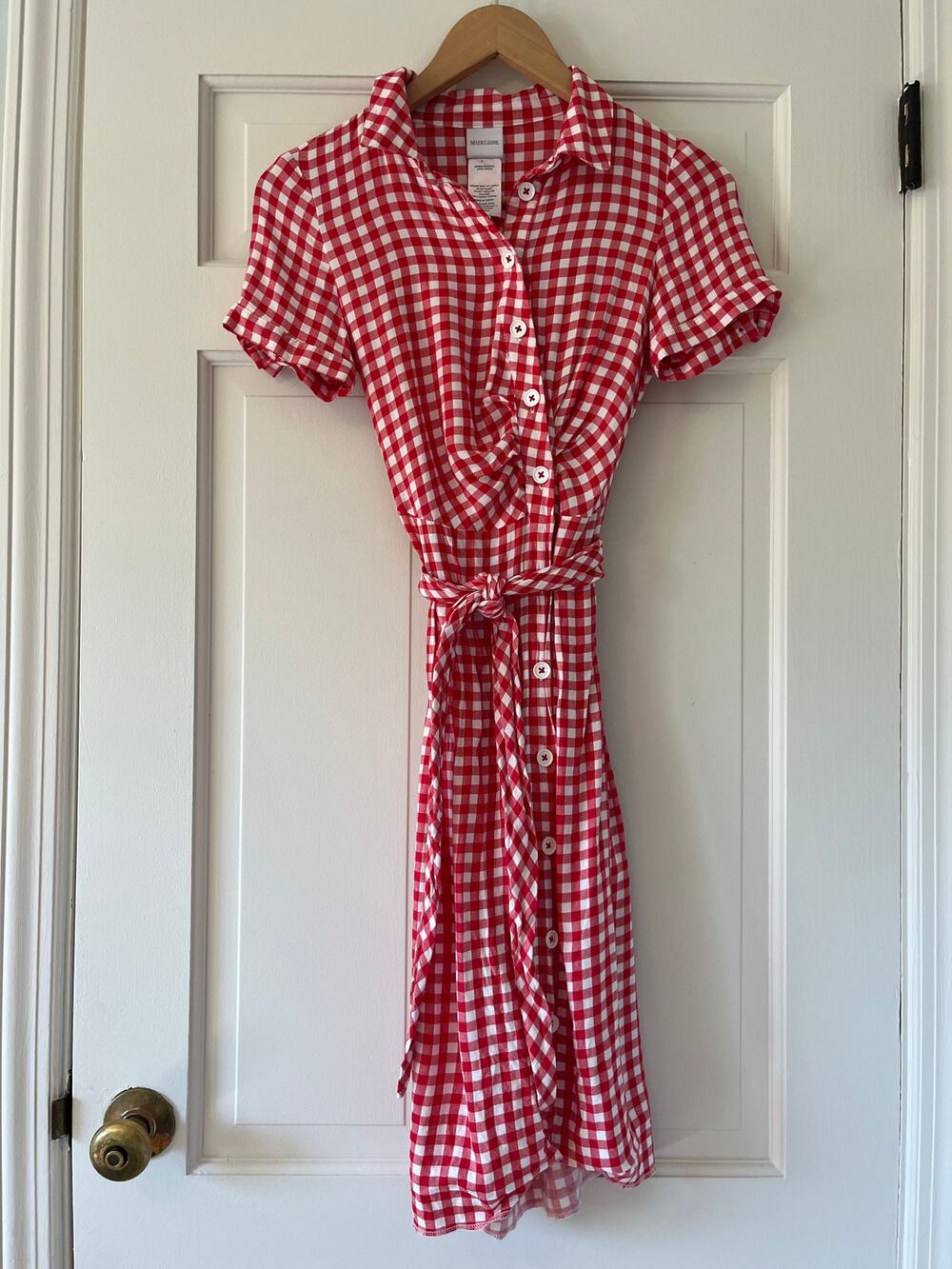 Button-Front Red Gingham Midi Dress with Tie Waist